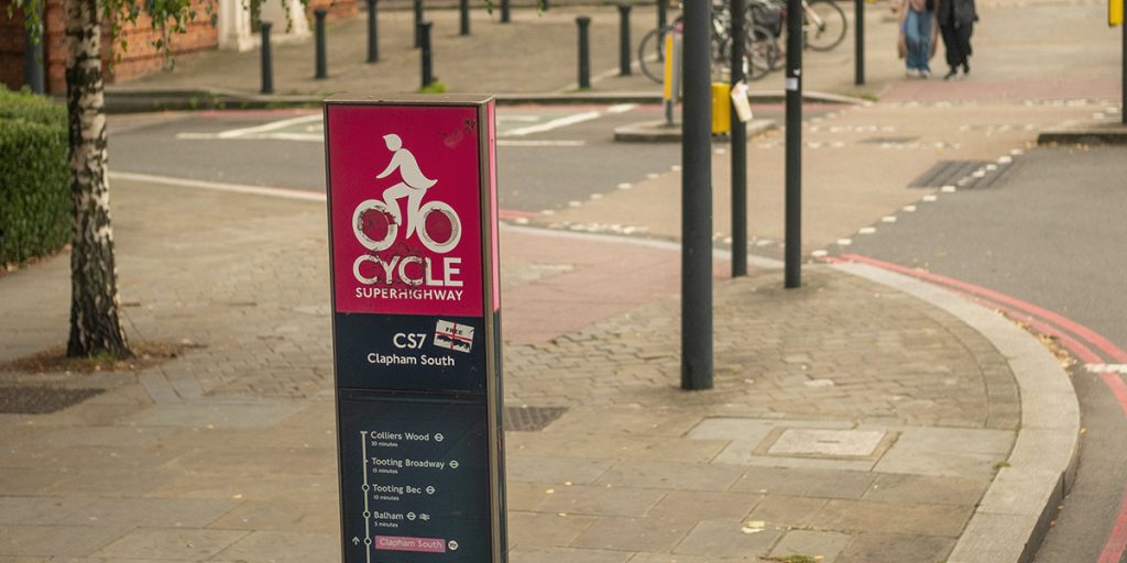 Cycle route in Clapham london, walking directions to Direct Dental Clapham